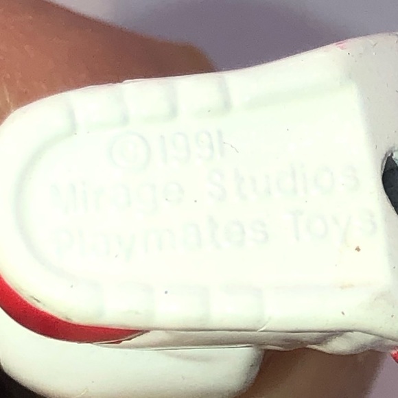 90S TMNT Slam Dunkin Donny Action Figure 100% Complete w Accessories - Picture 4 of 4